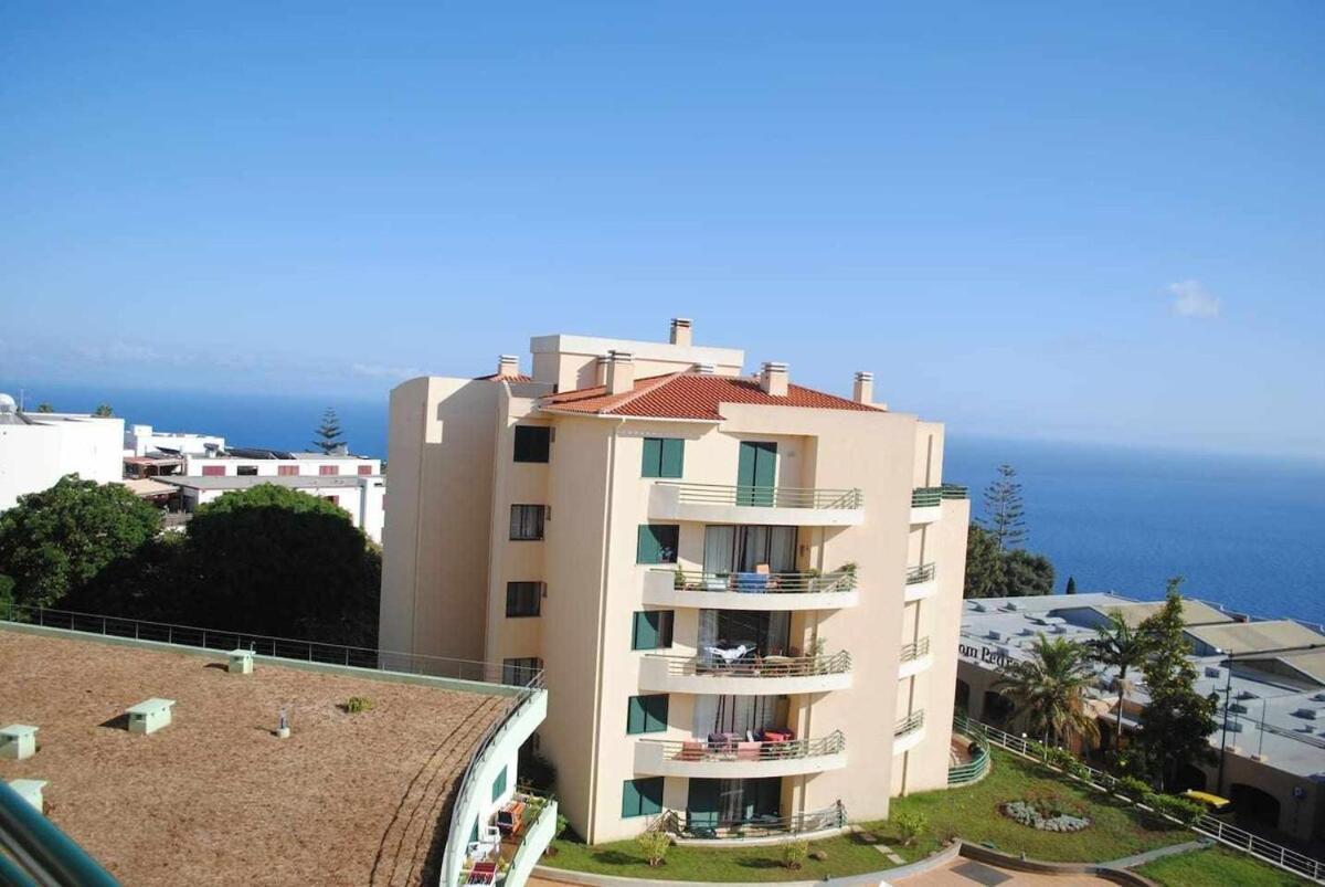 Pia'S Place - Apt With Sea View Canico  Bagian luar foto